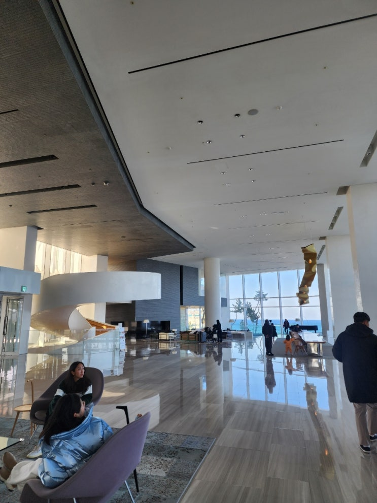 Seamarq Hotel Gangneung marble lobby with East Sea view