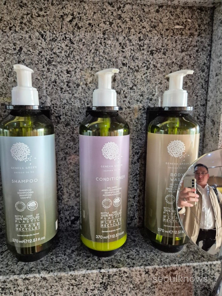 Baymond Hotel in-room amenities