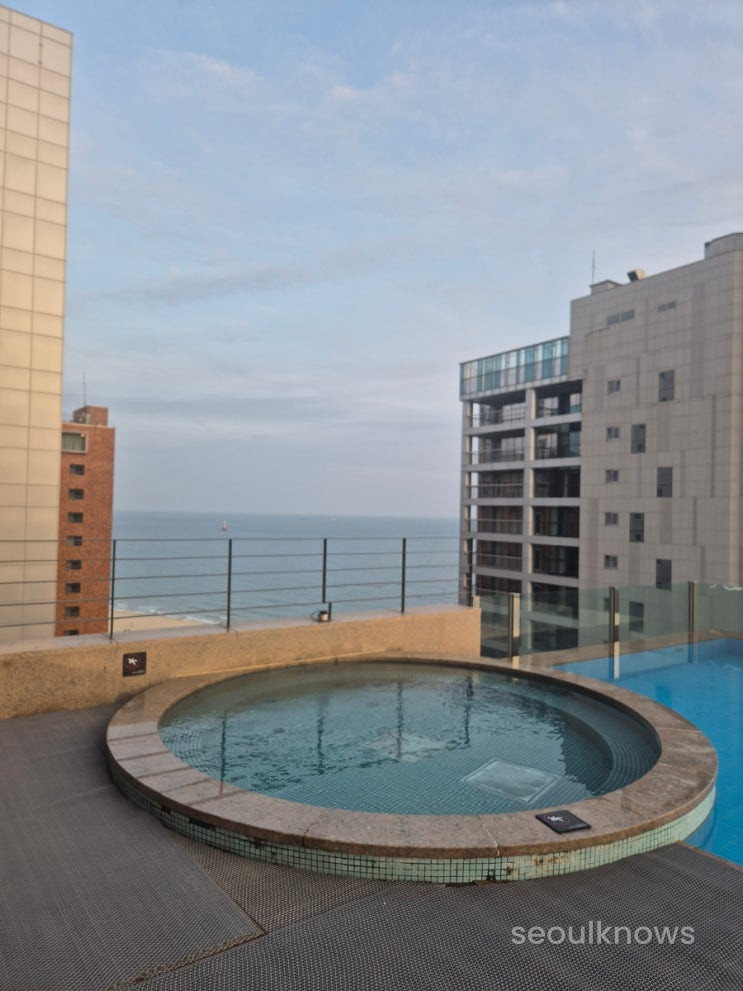 Baymond Hotel rooftop pool and Haeundae view