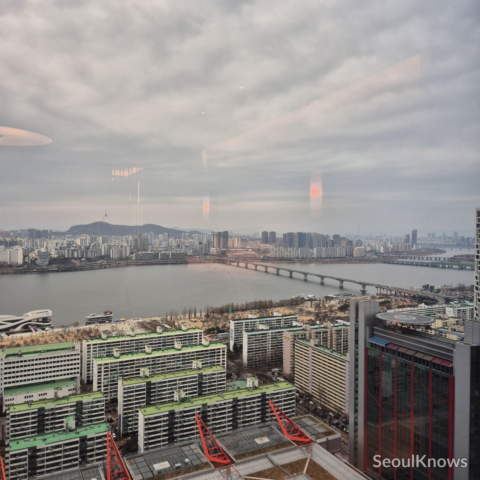 Conrad Seoul Han River view