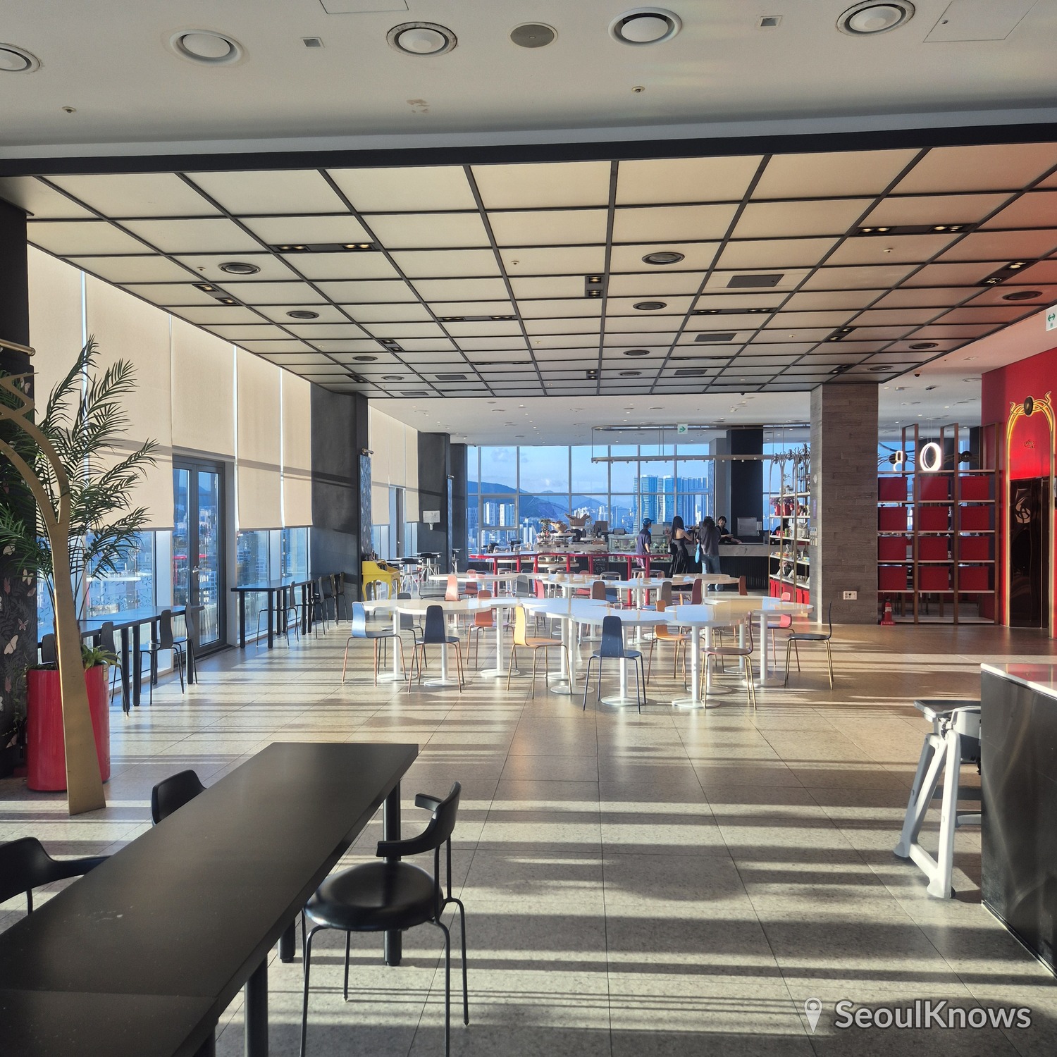 LaVALSE Hotel Busan sky cafe lounge