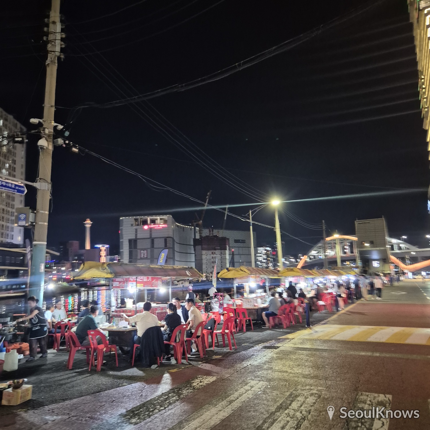 Yeongdo pojangmacha street-food alley at night