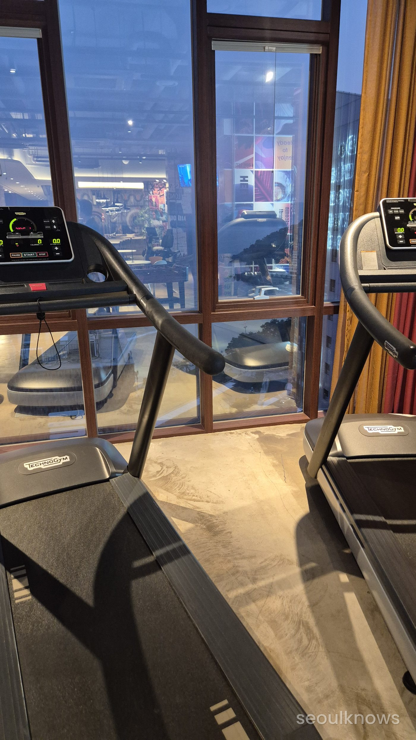 Ocean-view gym