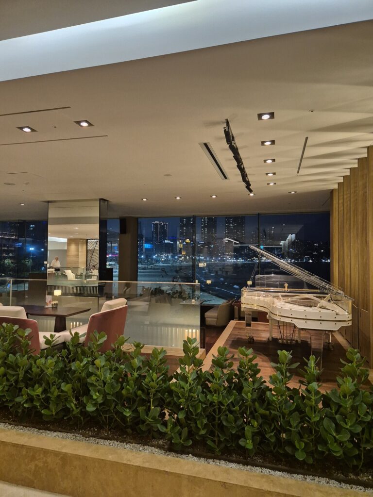 The Westin Josun Busan lobby and executive lounge 4