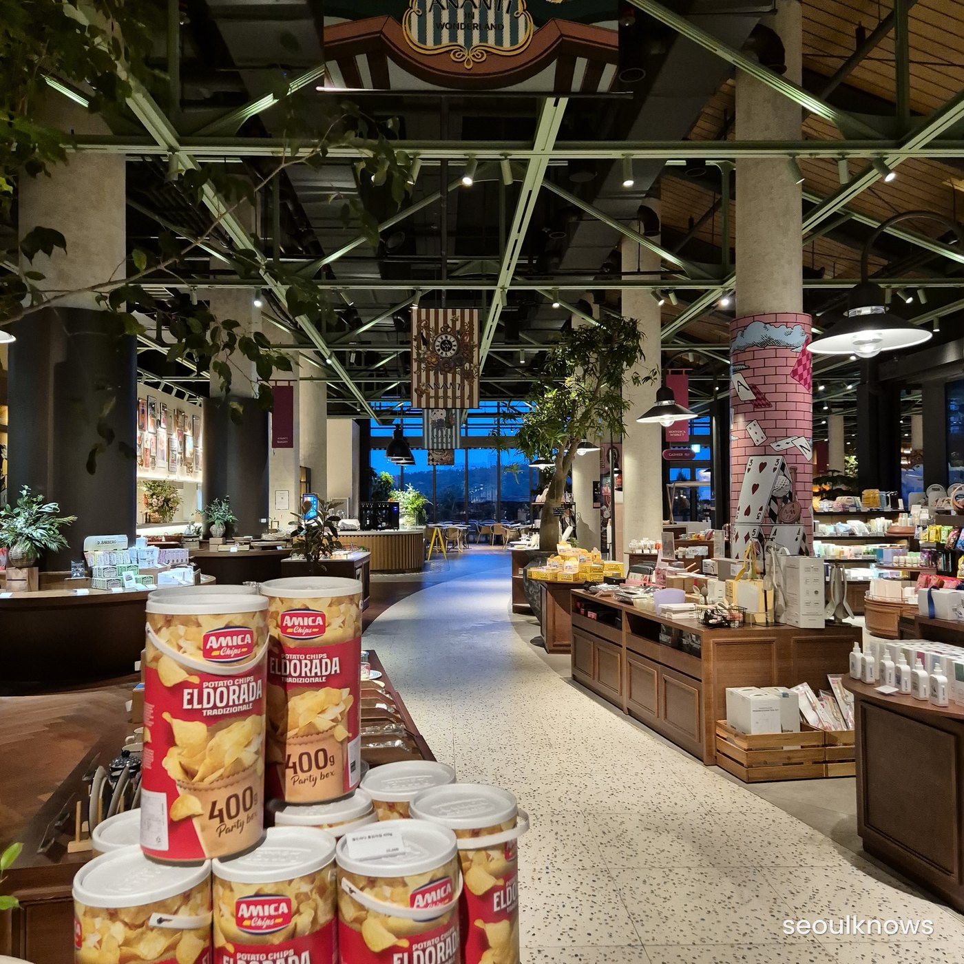 Tableware and lifestyle goods at Mobydick Market