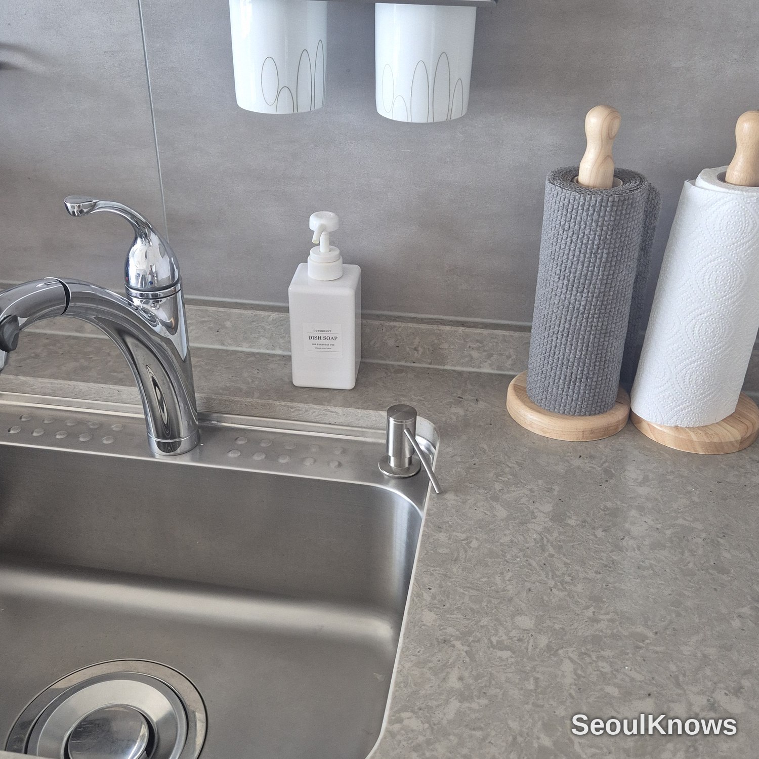 Brown Suites Busan sink