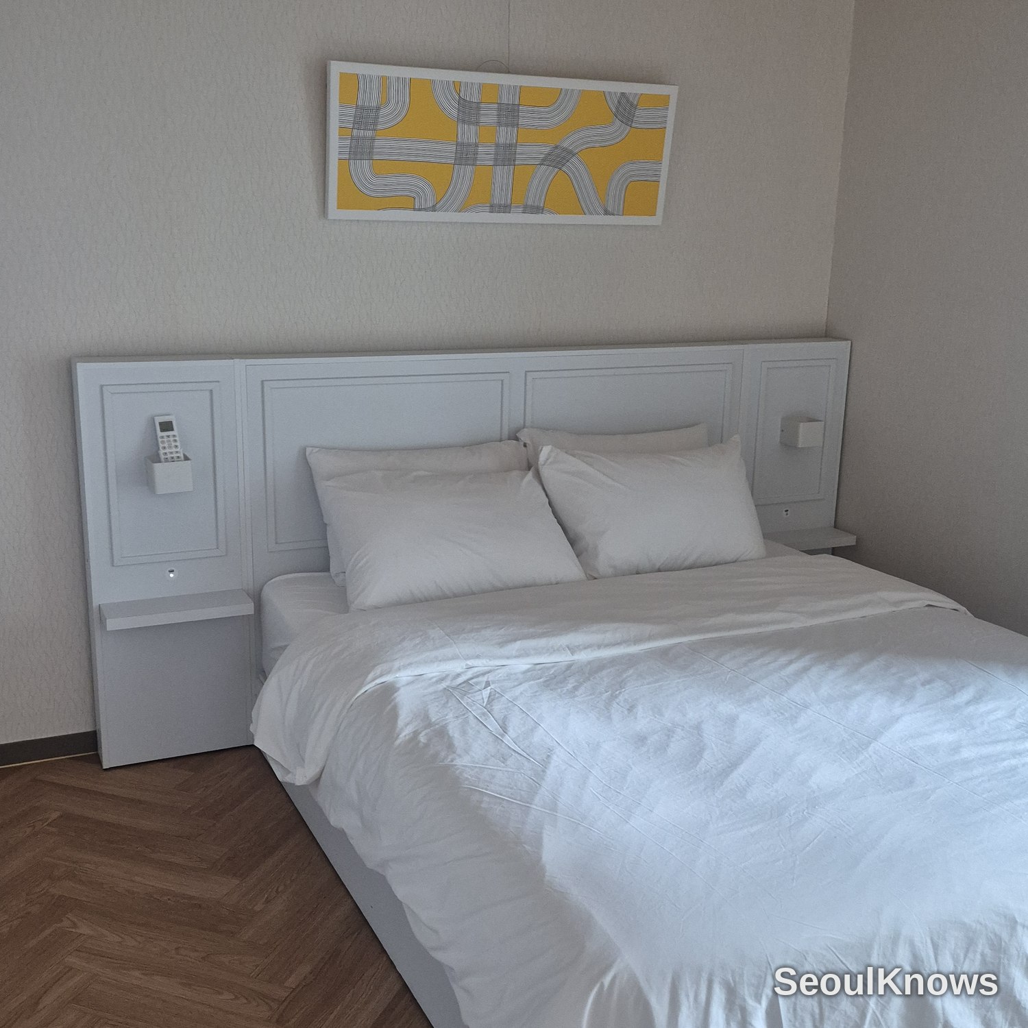 Brown Suites Busan bedroom