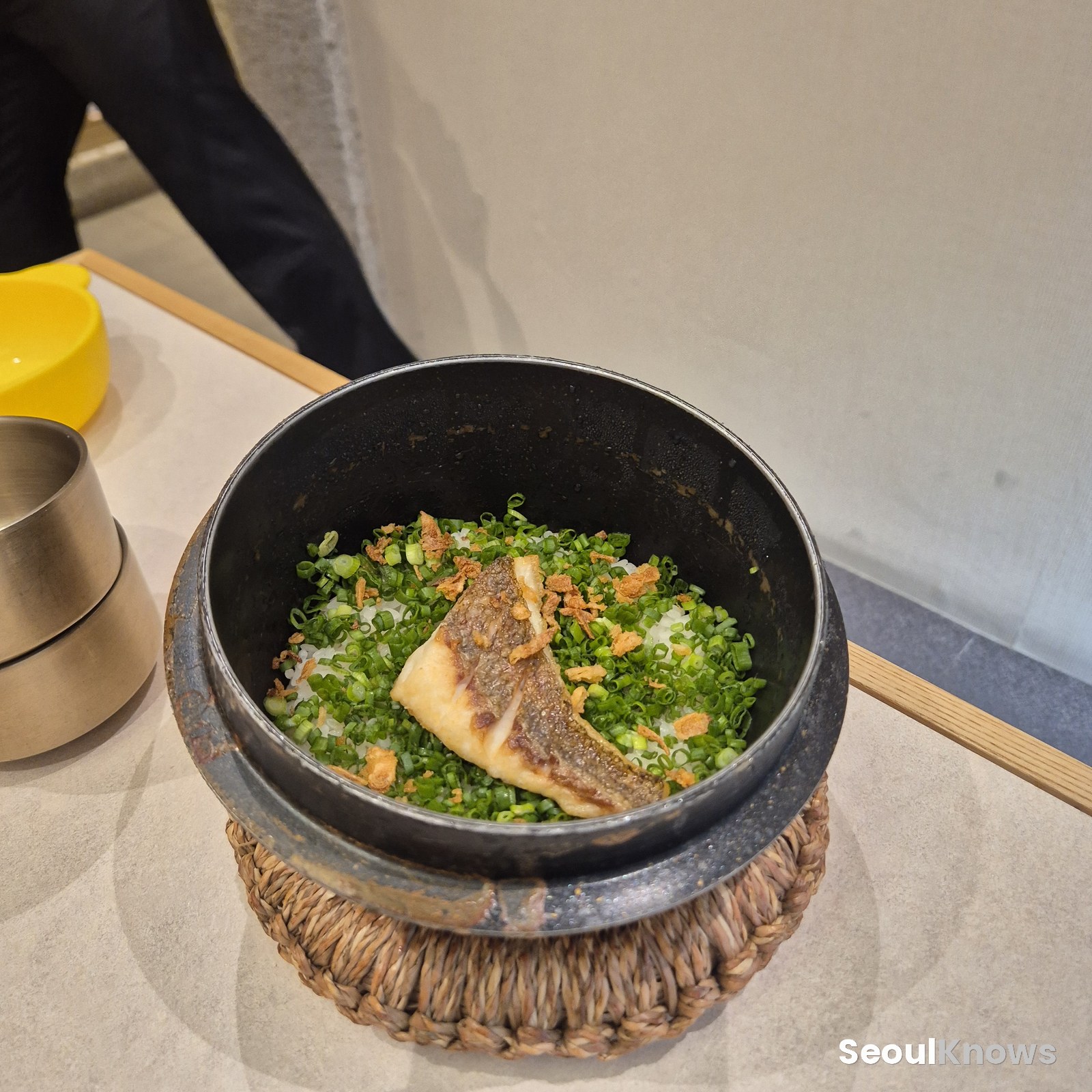 Sea bream clay-pot rice (dombap) at Donghwa Gook