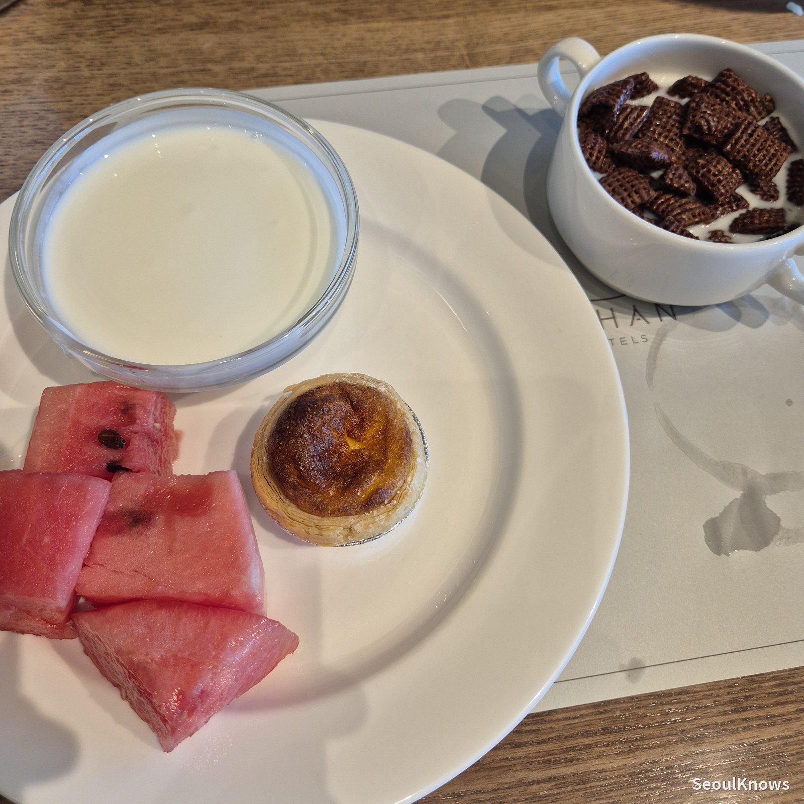 Dessert plate with watermelon and tart