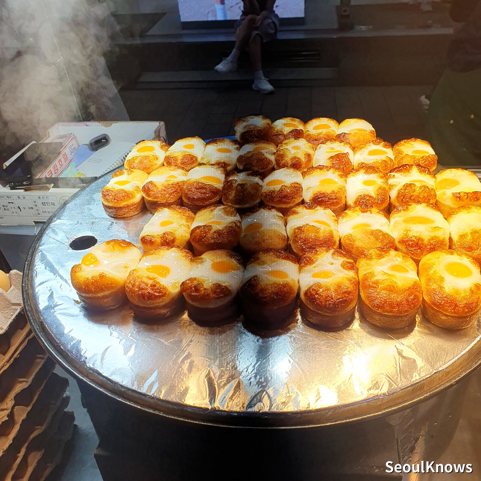 Egg bread gyeran-ppang freshly baked