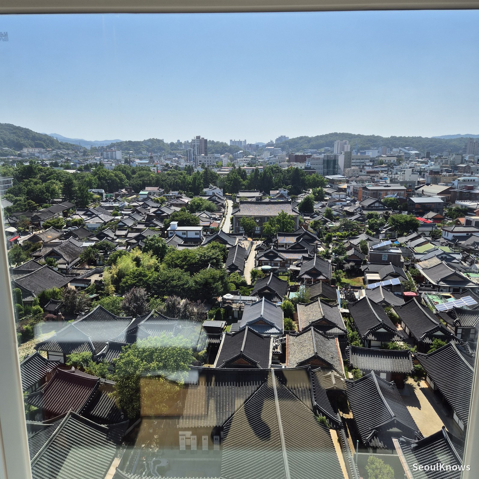 Room window overlooking Jeonju Hanok Village