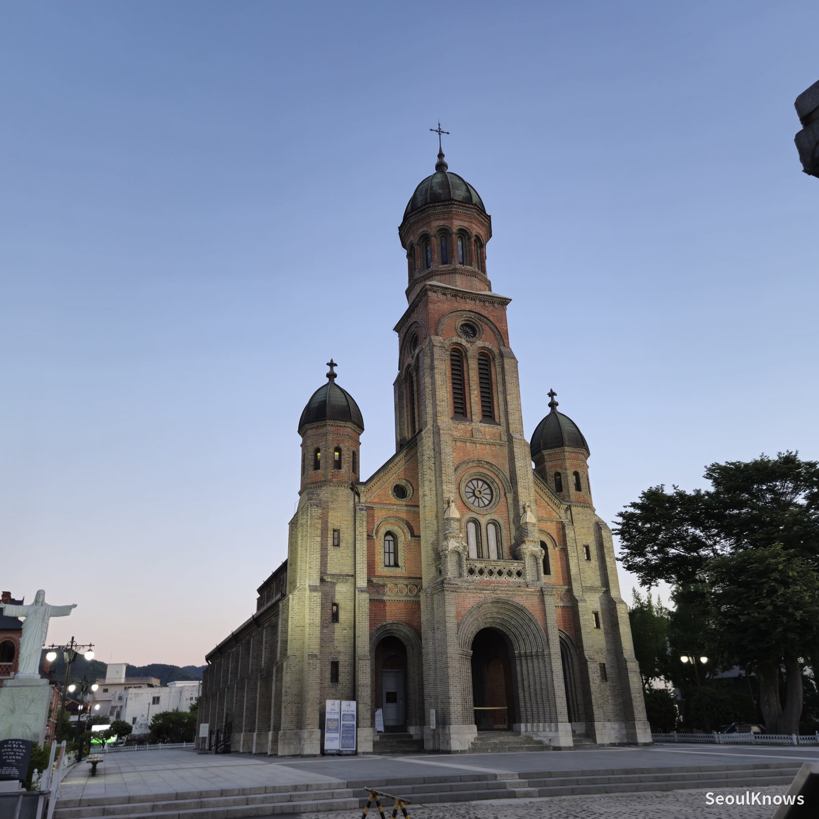Jeondong Catholic Church near Jeonju Hanok Village at dusk