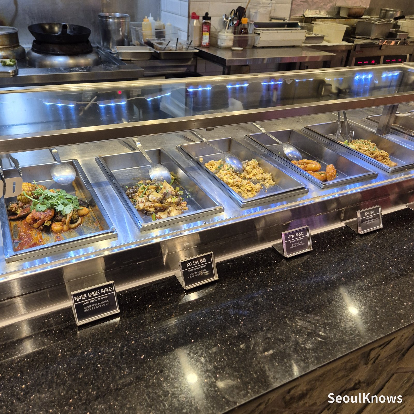 Hot food counters at Viking's Wharf COEX buffet